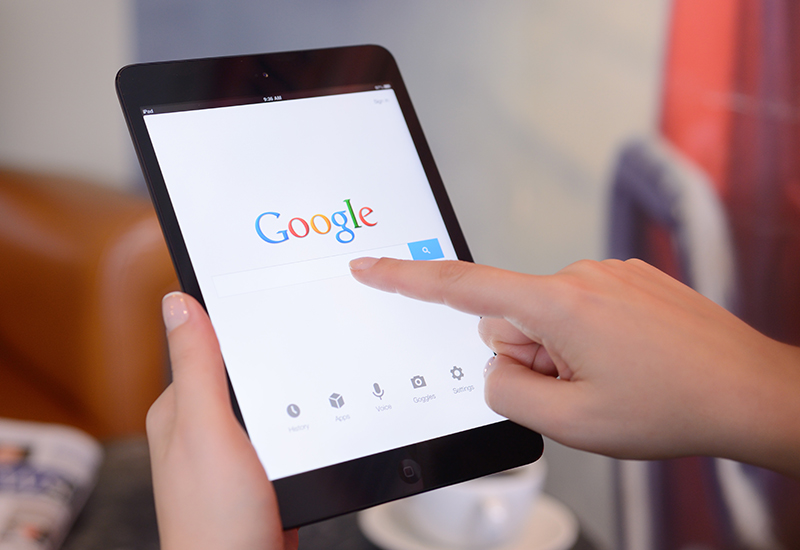 Read more about the article Native Ad Test in Google Discover Gets Visual Revamp